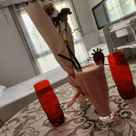 Beautiful Apartament In 1 Apartment *